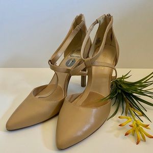 Nine West “Beaming” Nude Pointy Career Heels